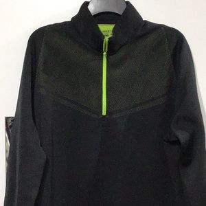 Nike dry fit golf 1/4 zip thermal. Black/green. Excellent condition barely worn.